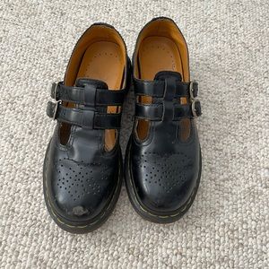 Dr Martens Mary Janes